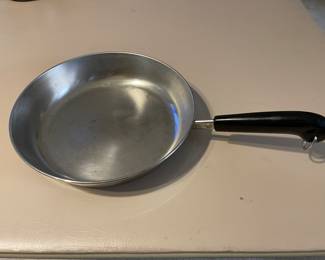 Vintage Revere Ware 10” Frying Pan