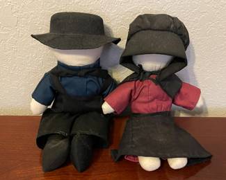 Vintage Amish Faceless Boy and Girl Dolls