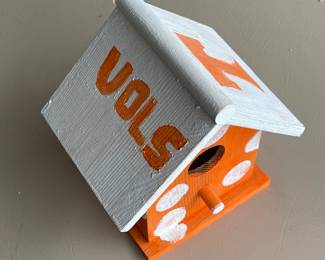 Small TN Vols Birdhouse