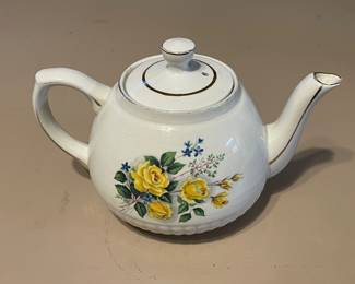 Vintage Ellgreave Ironstone Teapot