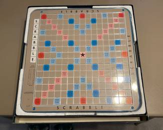 Vintage Selchow & Richter Scrabble Deluxe Rotating Lazy Susan Board