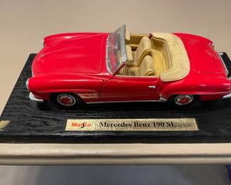 Vintage Maisto 1955 Mercedes Benz 190SL 1:18 Scale Diecast