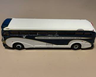 Vintage Corgi Classics Eastern Michigan Motorbuses Yellow Coach 743