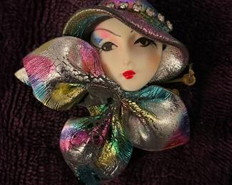 Vintage Art Deco Face Brooch