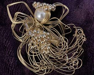 Vintage Goldtine Wire Angel w/ Faux Pearl Brooch