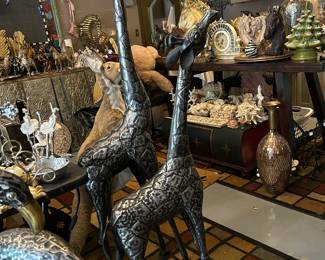 	#22	Metal Giraffe set of 2  5' & 4'	SOLD				