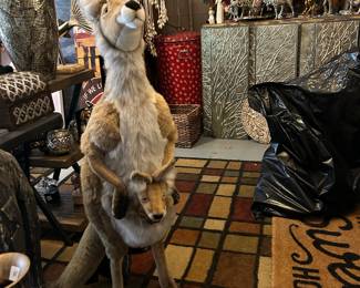 	#21	 Fur Kangaroo Hansa 4'H	 $65.00 				