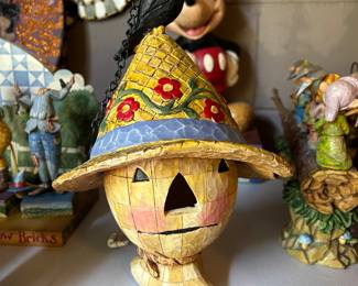 	#15	Jim Shore Disney Scarecrow birdhouse	 SOLD				
