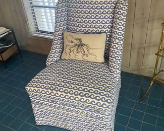 Coastal style chair 27 1/2 (W)