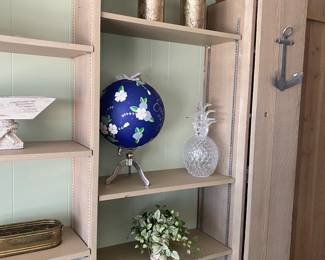 Beach decor, porcelain fish, seabirds, crystal pineapple