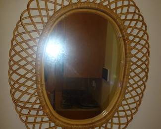 DECORATOR MIRROR