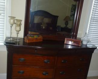 MAHOGANY DRESSER WITH MIRROR