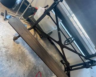 Base of drafting table 