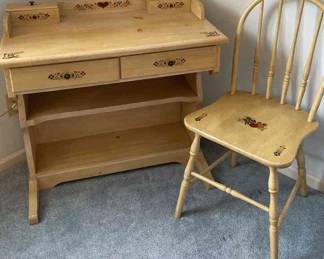 Childrens Desk And Chair With Decals And Retro Swag Lamp