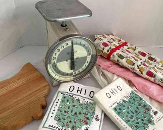 Hanson Scale, Ohio Goodies, 3 Vintage Aprons