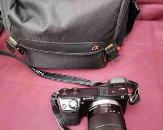 006 Sony Nex 7 Camera with Bag