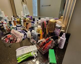 Toiletries Galore!!