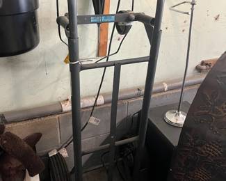 hand truck