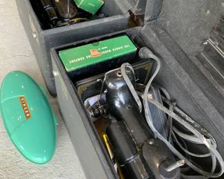 1951 (Not working) and 1952 (Working) Singer Featherweight Sewing Machines with accessories/pedals/bobbins