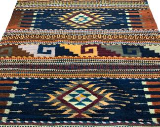 Fantastic vintage Zapotec Oaxaca Mexican hand loomed 32” x 66” sheep wool rug