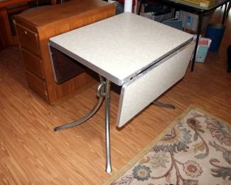 Formica Top Drop Leaf Table
