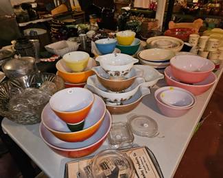 Vintage Pyrex!