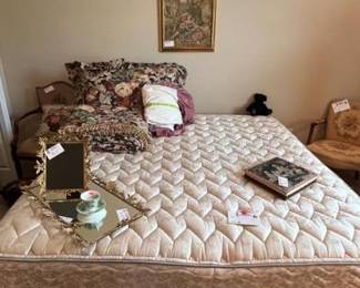 King Size mattress and box spring were $250, will be $125 on Wed.