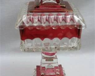 Lot 006   2 Bid(s)
Vintage Indiana Glass Ruby Red Flash Covered Square Pedestal Compote Candy Dish