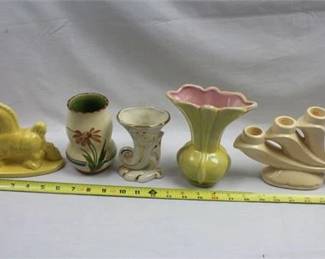 Lot 058   0 Bid(s)
Pottery-Weller, Gonder, Bauer, and More
