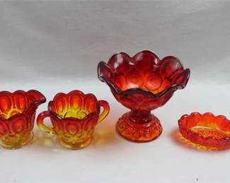 Lot 073   2 Bid(s)
L.E. Smith Amberina Moon & Stars Glassware