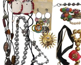 Hundreds of necklaces, bracelets and earrings!