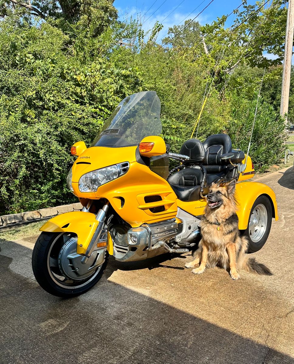 2003 Honda Gold Wing Trike - a Must See!!