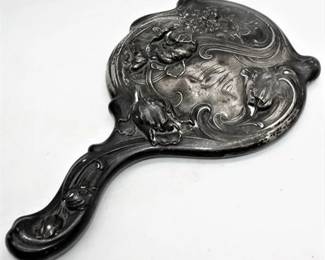Lot 001   15 Bid(s)
Sterling Silver Victorian Hand Mirror