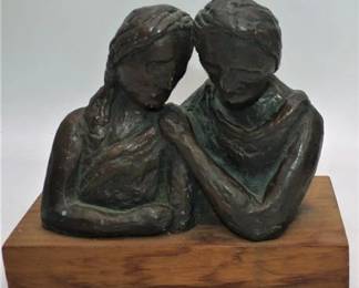 Lot 019   0 Bid(s)
Heavy metal man/woman figure