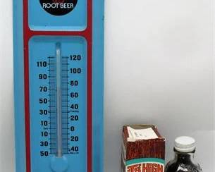 Lot 029   8 Bid(s)
Metal HIRES Rootbeer Thermometer & bottle