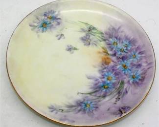 Lot 075   1 Bid(s)
Limoges signed plate porcelain