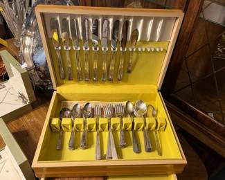 Rogers flatware set w/ box