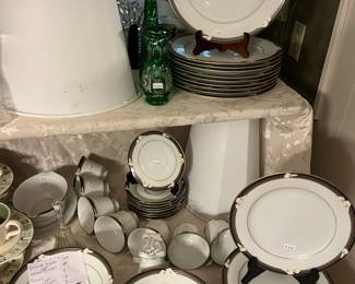 Noritake "Ellington" formal dinnerware