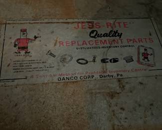 another large case full