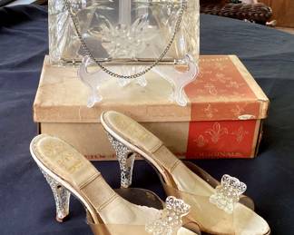 "Huntcliff Showpieces" in Aiken, SC. Closing Tues 9/26 at 8pm. Pickup is Thu 9/28 from 2-6pm. Please click here to view more photos, descriptions, and current bids:&nbsp;https://ctbids.com/estate-sale/24336