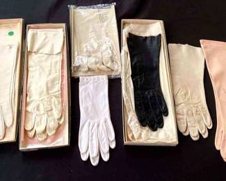 "Huntcliff Showpieces" in Aiken, SC. Closing Tues 9/26 at 8pm. Pickup is Thu 9/28 from 2-6pm. Please click here to view more photos, descriptions, and current bids:&nbsp;https://ctbids.com/estate-sale/24336