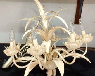 "Huntcliff Showpieces" in Aiken, SC. Closing Tues 9/26 at 8pm. Pickup is Thu 9/28 from 2-6pm. Please click here to view more photos, descriptions, and current bids:&nbsp;https://ctbids.com/estate-sale/24336