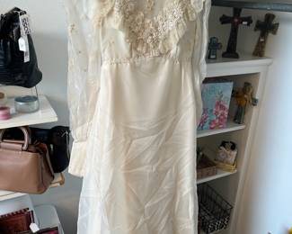 Vintage wedding dress