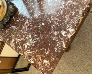 marble top detail