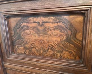 more detail - wonderful book-matched veneers!