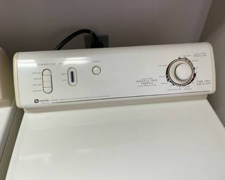 MAYTAG Atlantis Dryer - Oversize Capacity Plus