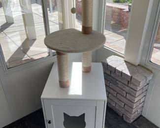 Cat free and littler box combo