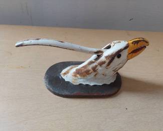 cast Iron nut cracker