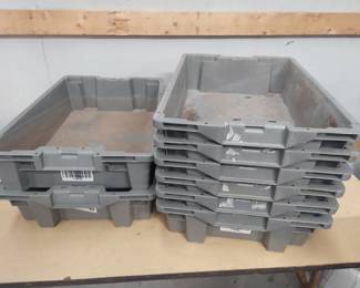 (8) storage containers- Nesting or Stacking