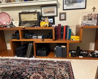 Expandable Display Cabinet